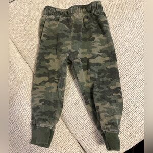 Camo pants